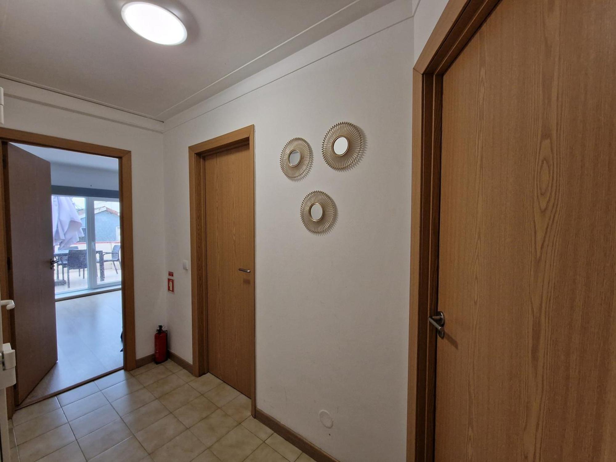 Pretty Flat With Terrace, Air Cond, Free Parking, By Porto With Love Lda Екстериор снимка