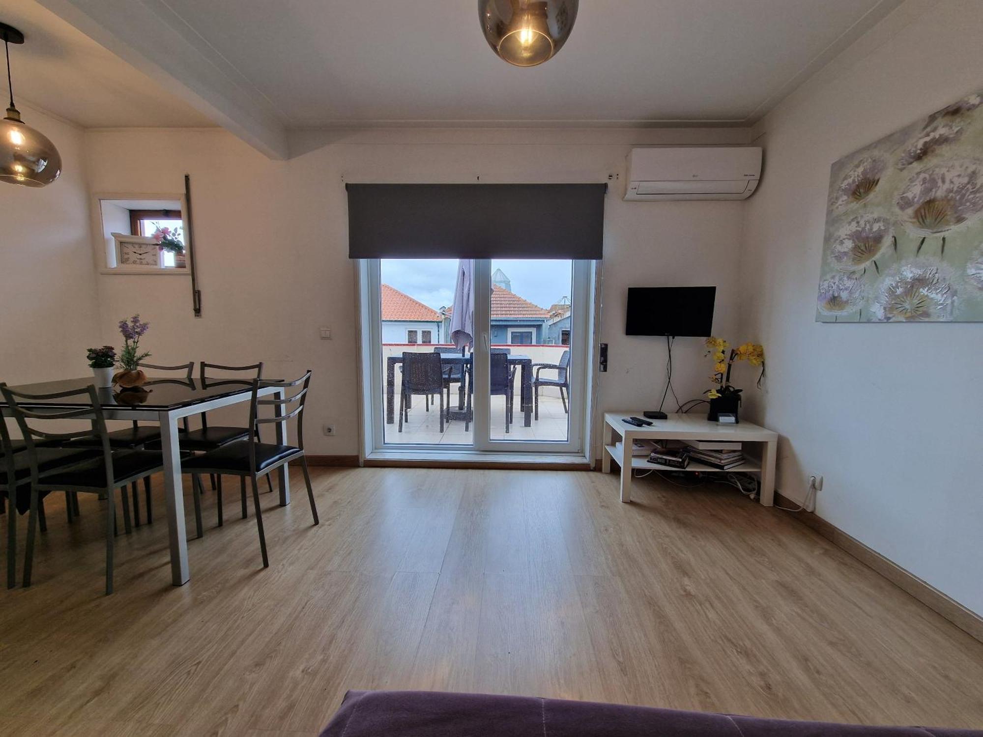 Pretty Flat With Terrace, Air Cond, Free Parking, By Porto With Love Lda Екстериор снимка